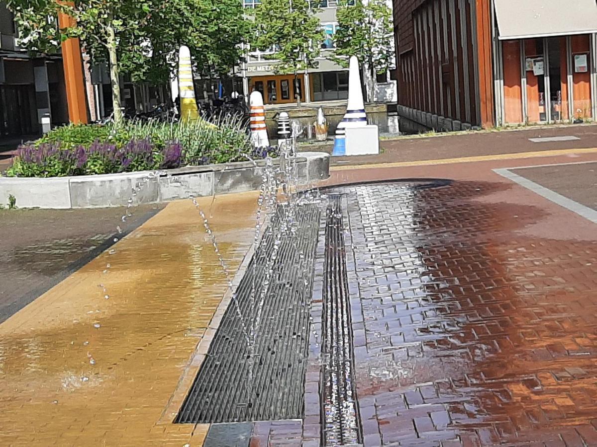 Aan De Kerkgracht Apartment Almere Bagian luar foto