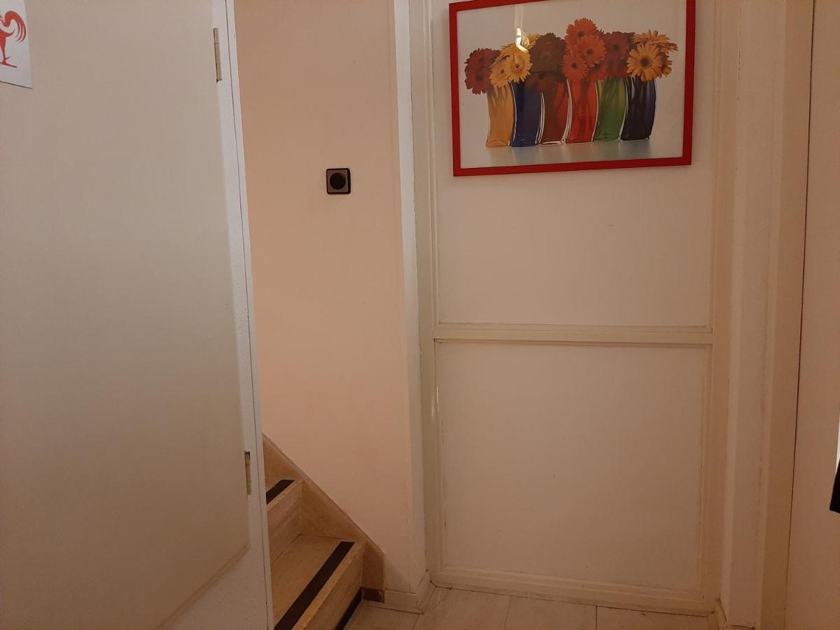 Aan De Kerkgracht Apartment Almere Bagian luar foto